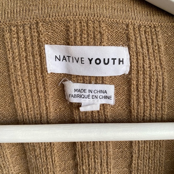 Cross Sweater - Picture 2 of 3